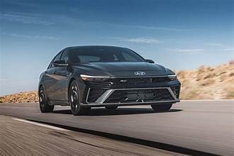Hyundai 2024 Elantra Turbo