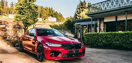 BMW M5 CS Competition Turbo: A Modern Hatchback Redefined
