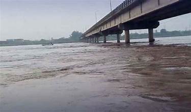 Rising Floodwaters Grip Punjab Rivers During Monsoon Onset
